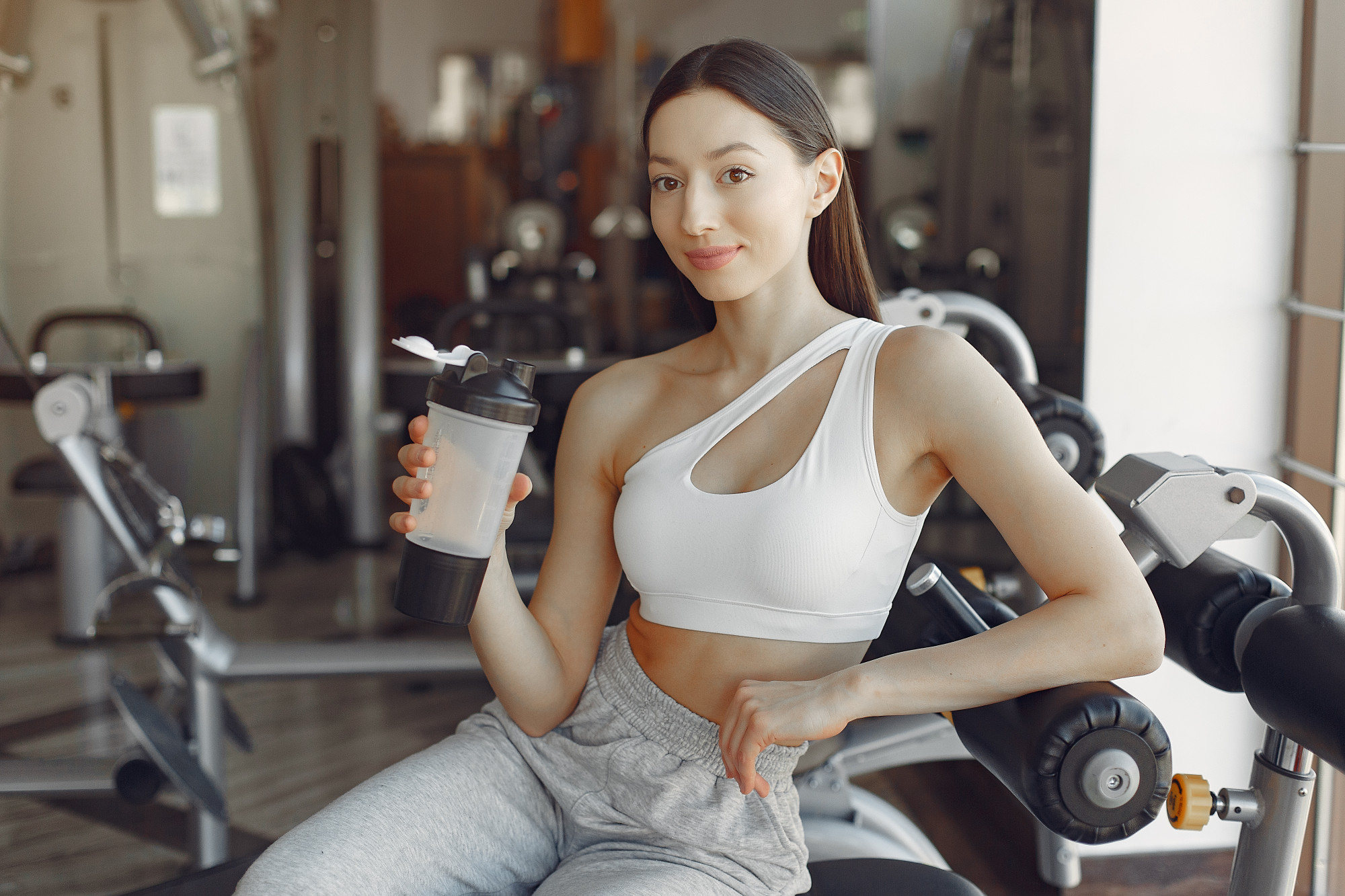 BCAA คืออะไร? กรดอะมิโนจำเป็นกับประโยชน์ที่น่ารู้