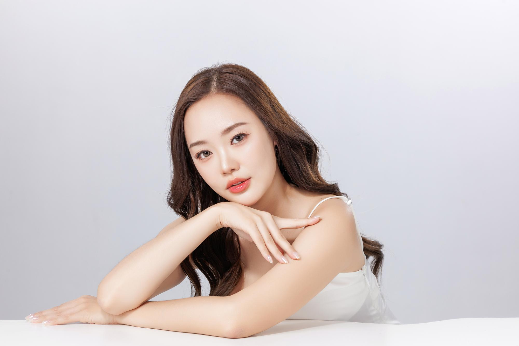 คอลลาเจนไดเปปไทด์คืออะไร? มีประโยชน์ต่อผิวอย่างไร ต้องกินตอนไหน